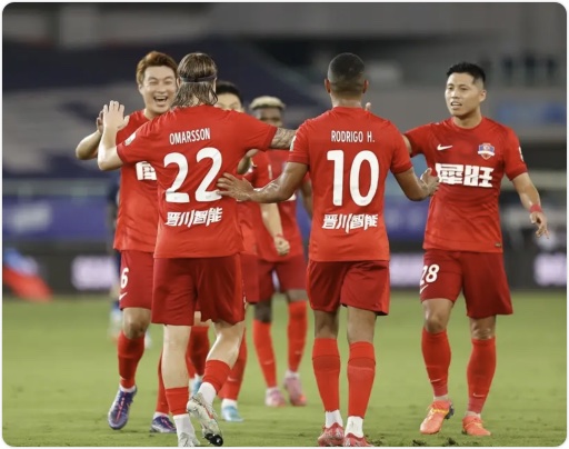 中超-恩戈姆传射 梅州2-1三镇获近12轮首胜 